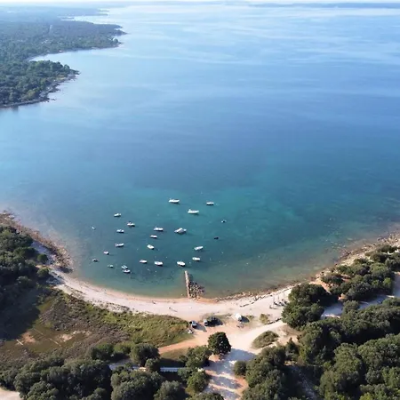 Lisicak A2+2 Apartamento *